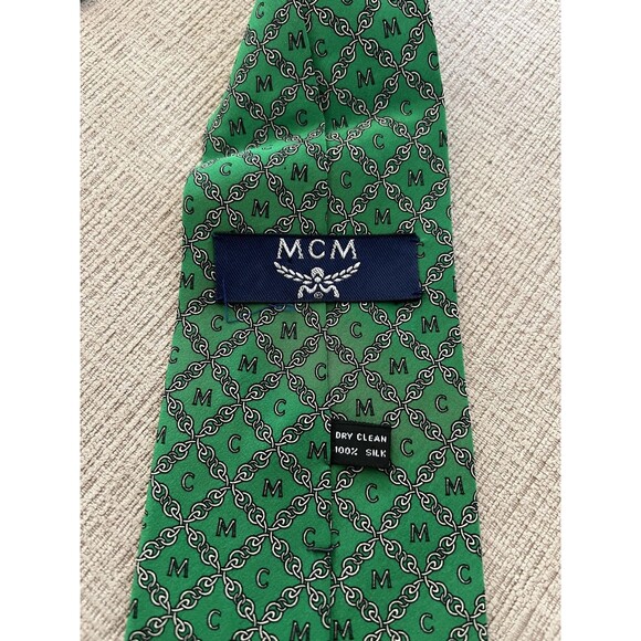 MCM Tie Mens Silk Necktie Chain Print Luxury Designer 58in Long Dress Accessory - Picture 4 of 5